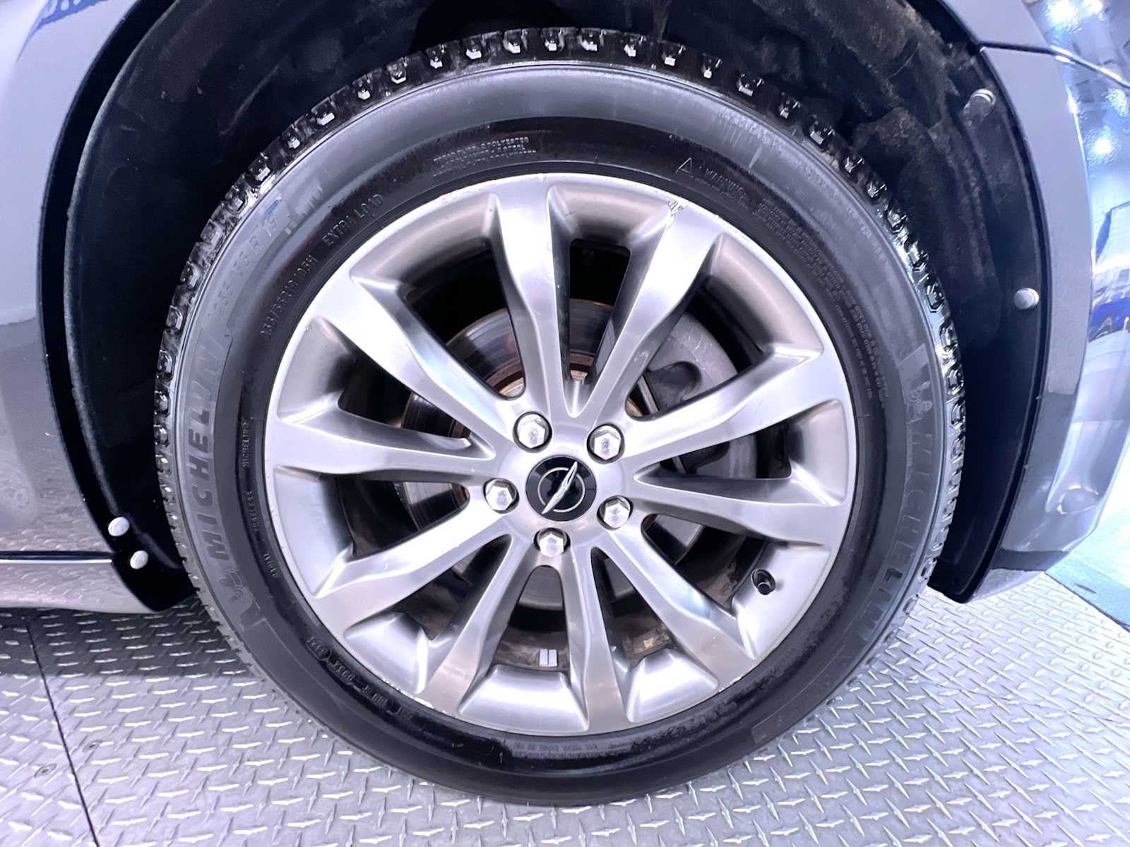Used 2014 Chrysler 300 S AWD/4WD image 10