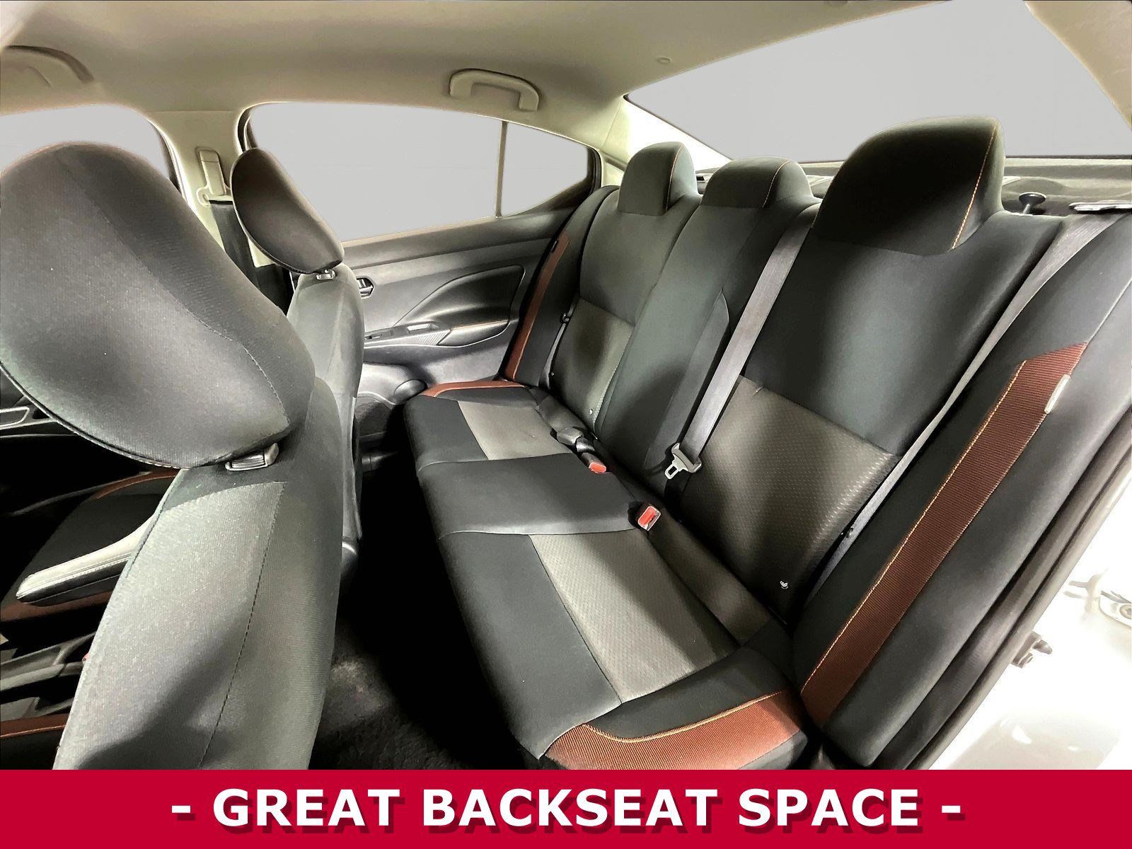 Used 2020 Nissan Versa SR w/ Convenience Package FWD image 22