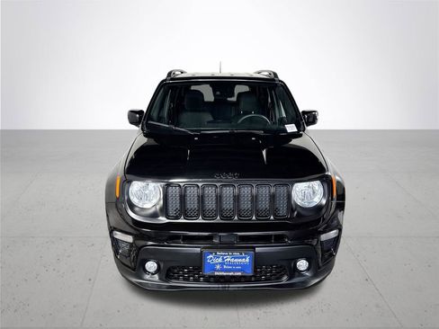 Used 2022 Jeep Renegade Altitude image 3