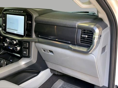 Used 2022 Ford F150 Lariat w/ Equipment Group 502A High AWD/4WD image 19