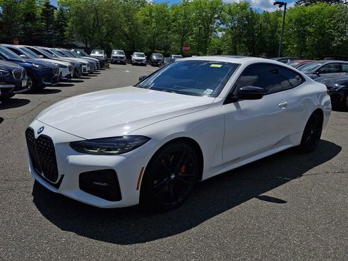 Certified 2024 BMW 430i xDrive Coupe w/ M Sport Package AWD/4WD image 3