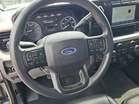 Used 2023 Ford F250 XL w/ STX Appearance Package AWD/4WD image 13