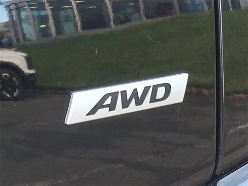 Used 2023 Hyundai Kona SEL w/ Cargo Package image 33