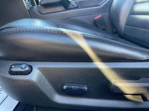 Used 2006 Ford Mustang GT image 30