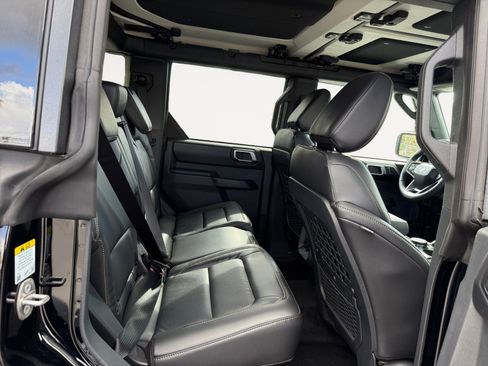 New 2026 Ford Bronco Badlands AWD/4WD image 18