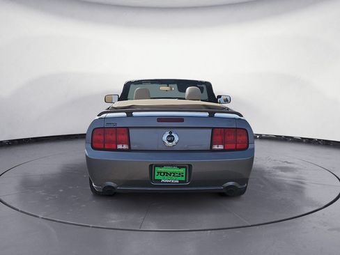 Used 2006 Ford Mustang GT RWD image 5