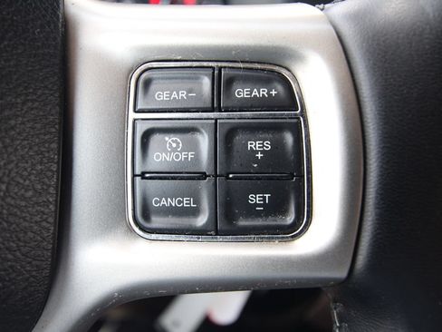 Used 2018 RAM 1500 Laramie AWD/4WD image 20
