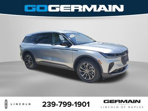 Certified 2025 Lincoln Nautilus Premier AWD/4WD image 6
