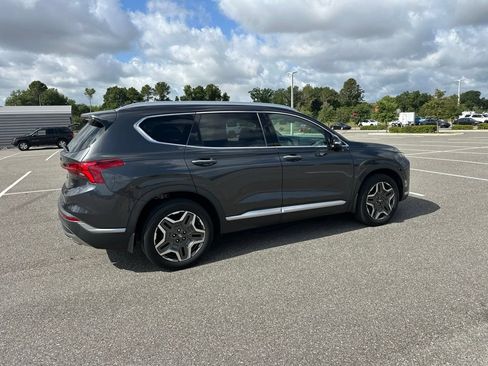 Used 2022 Hyundai Santa Fe Limited w/ Cargo Package FWD image 5