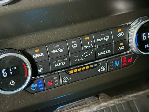 Used 2021 Ford Expedition Max Limited RWD image 23