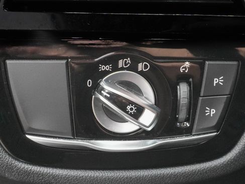 Certified 2023 BMW 540i w/ Executive Package image 17