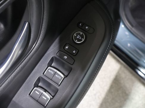 Used 2024 Honda HR-V EX-L image 14