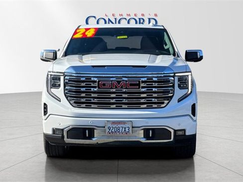 Used 2024 GMC Sierra 1500 Denali w/ Denali Reserve Package image 9