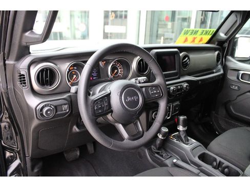 Certified 2023 Jeep Wrangler Sport S image 11