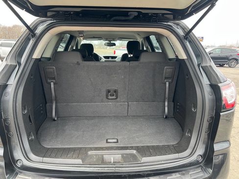 Used 2015 Chevrolet Traverse LT w/ Style and Technology Package AWD/4WD image 28