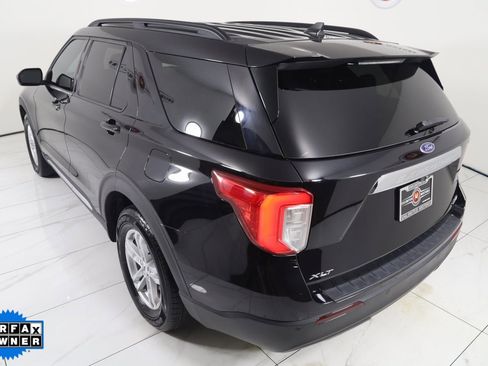 Used 2022 Ford Explorer XLT image 26