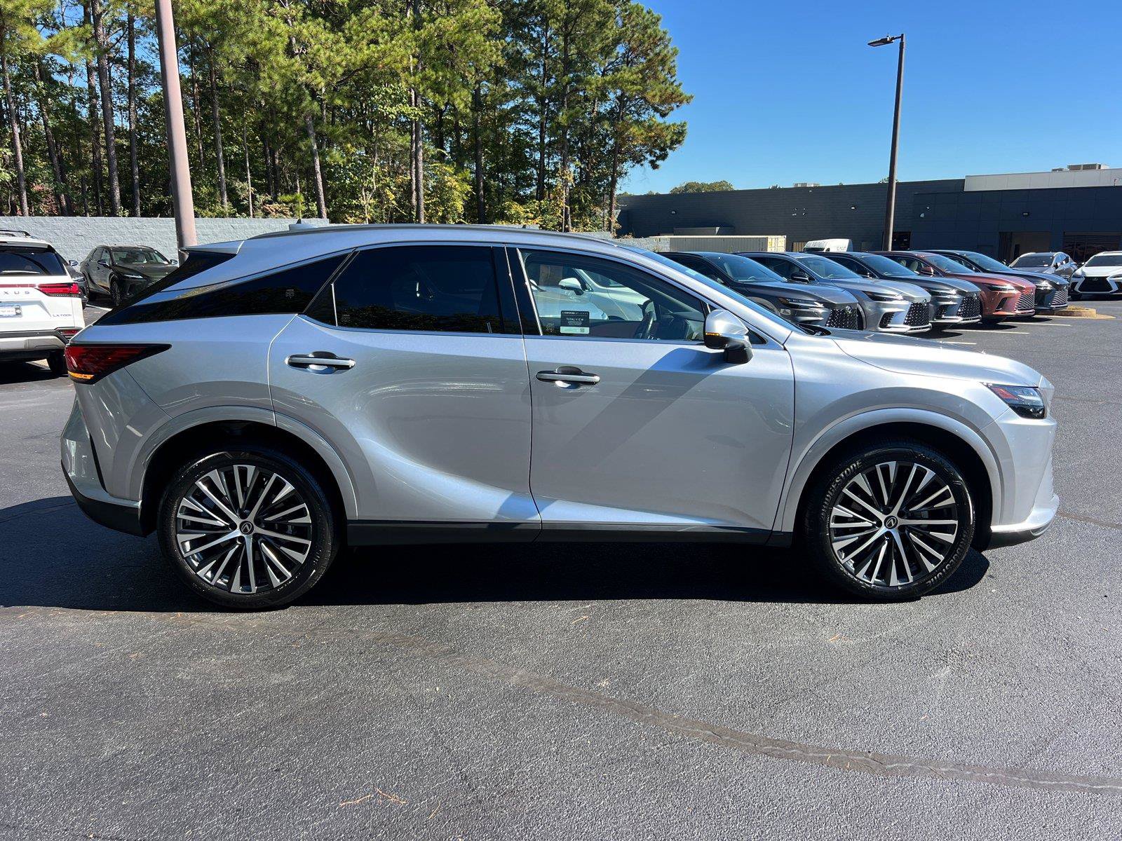 Used 2026 Lexus RX 350 Premium Plus w/ Accessory Package (Z1) FWD image 4