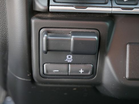 Used 2021 Chevrolet Silverado 1500 Custom Trail Boss image 32