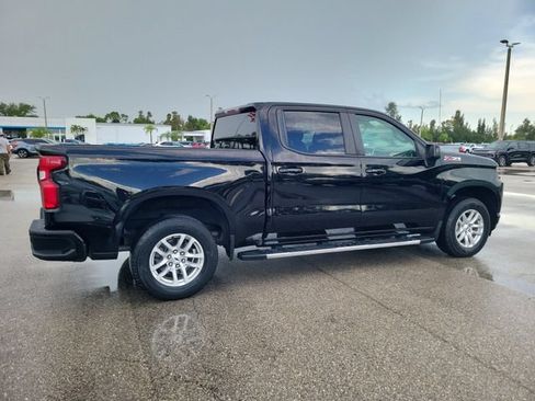Used 2022 Chevrolet Silverado 1500 RST w/ Safety Package AWD/4WD image 4