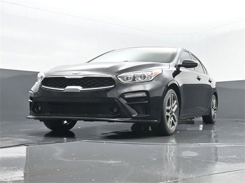 Used 2019 Kia Forte S image 22