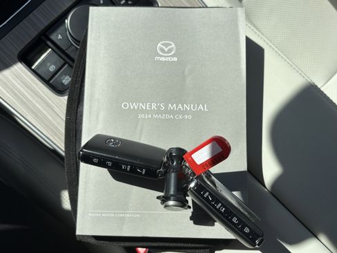 Used 2024 MAZDA CX-90 3.3 Turbo w/ Premium Plus Pkg image 30