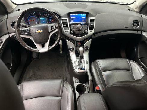 Used 2015 Chevrolet Cruze LT w/ RS Package image 4