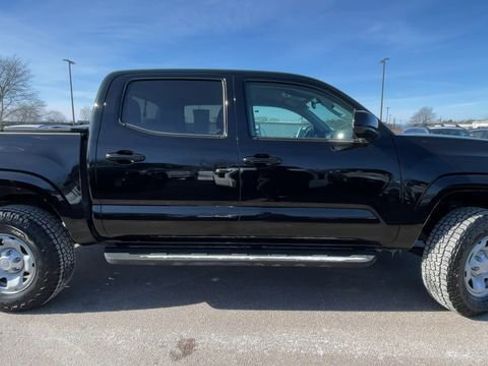 Certified 2023 Toyota Tacoma SR image 9