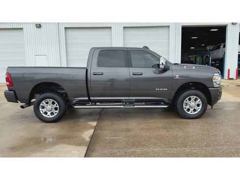 Used 2024 RAM 2500 Laramie w/ Bed Utility Group AWD/4WD image 9