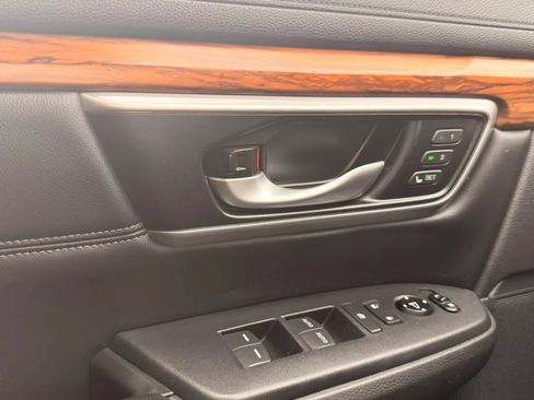 Used 2020 Honda CR-V EX-L image 26