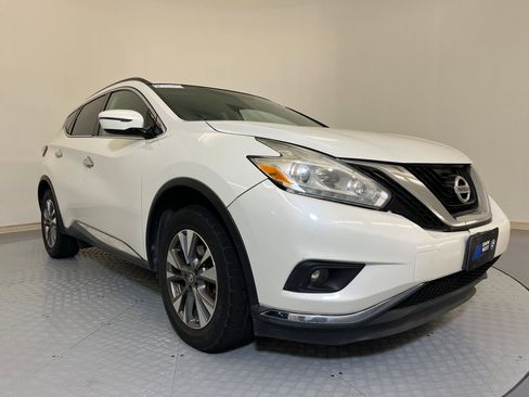 Used 2017 Nissan Murano SV image 7