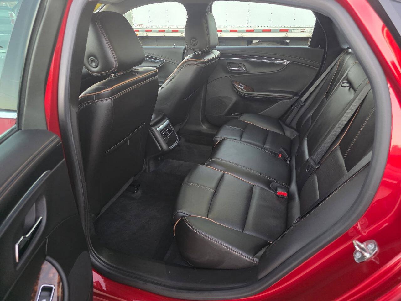 Used 2015 Chevrolet Impala LTZ FWD image 16