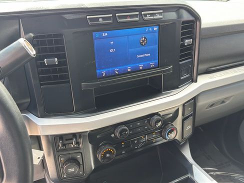 Used 2024 Ford F250 XLT w/ FX4 Off-Road Package AWD/4WD image 23