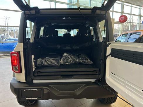 New 2025 Ford Bronco Coastal Package image 4