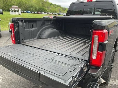 Used 2023 Ford F250 Lariat w/ Lariat Ultimate Package AWD/4WD image 73