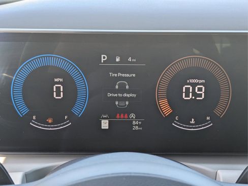 New 2026 Hyundai Tucson SE FWD image 37