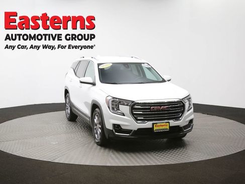 Used 2024 GMC Terrain SLT image 53