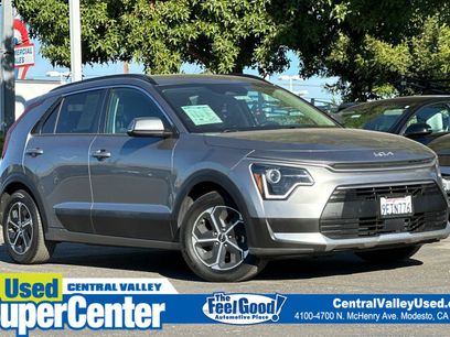 Used 2023 Kia Niro EX