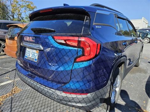 Used 2020 GMC Terrain SLE w/ Driver Convenience Package image 7