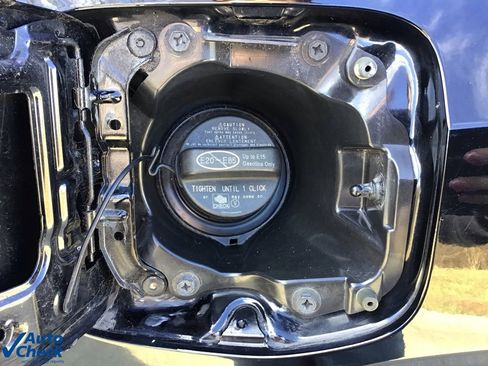 Used 2023 Toyota Tacoma SR image 41