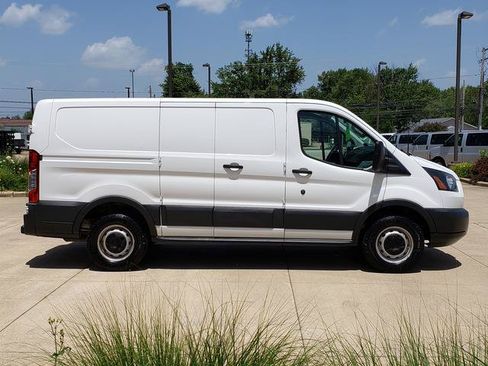 Used 2018 Ford Transit 150 130 Low Roof RWD image 7
