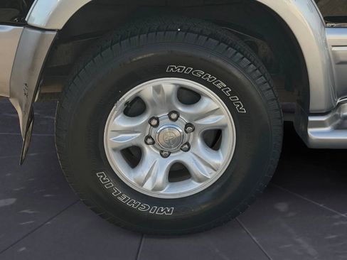 Used 2002 Toyota 4Runner Limited image 36