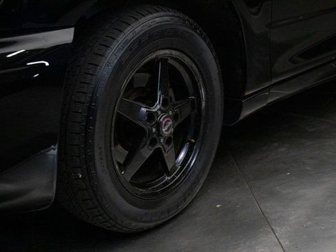 Used 2002 Ford F150 Lightning RWD image 8