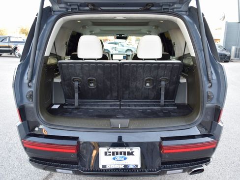 Used 2025 Hyundai Santa Fe Calligraphy image 22