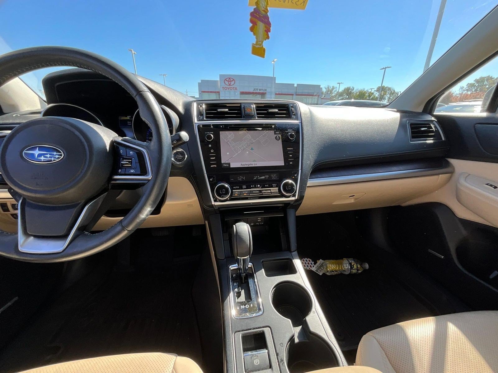 Used 2019 Subaru Outback 2.5i Limited w/ Popular Package #2 AWD/4WD image 9