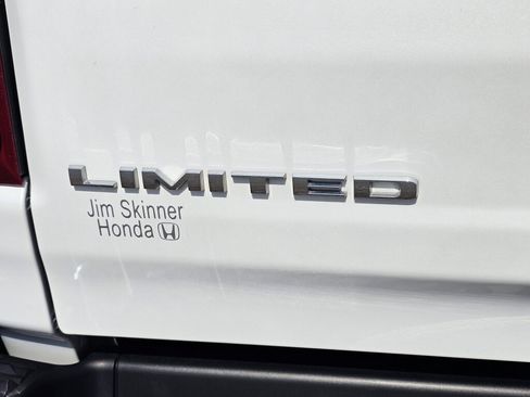 Used 2022 RAM 1500 Limited AWD/4WD image 11
