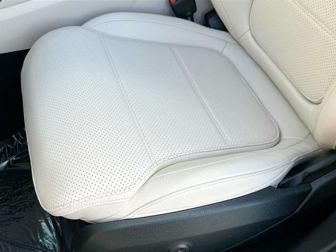 Used 2026 Mercedes-Benz GLC 300 4MATIC image 20