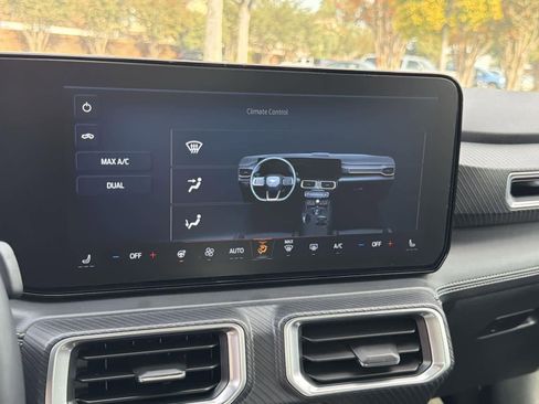 Used 2024 Ford Mustang GT Premium image 16