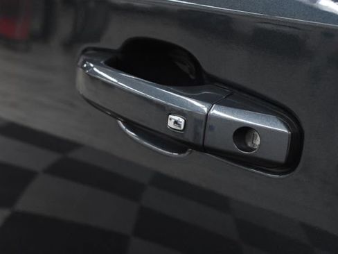 Used 2021 GMC Sierra 1500 AT4 w/ AT4 Value Package image 16