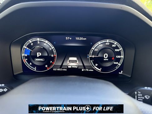 Used 2023 Mitsubishi Outlander SE Black Edition image 3