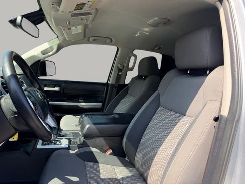 Used 2019 Toyota Tundra SR5 w/ SR5 Upgrade Package image 18